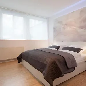 https://apt-exclusive-2-room.nuremberg-hotels.org