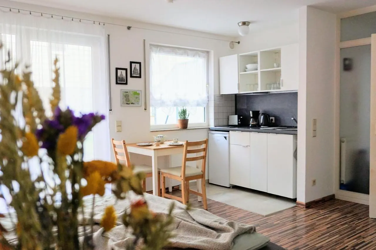 Gemütliche Ferienwohnung in ruhiger Lage Dresden Apartment